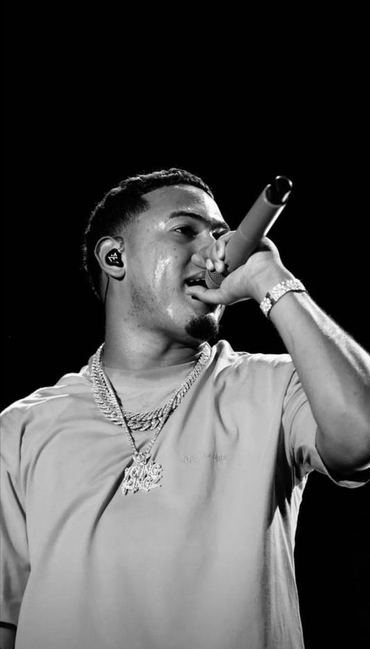 Myke Towers – Nueva Ola